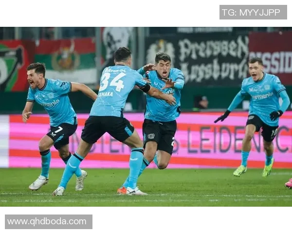 2019年奥格斯堡与勒沃库森精彩对决回顾与分析